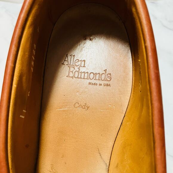 Allen Edmonds Cody Loafers Mens 11B Narrow Kiltie Tassel Weave Chili Leather - Picture 8 of 9